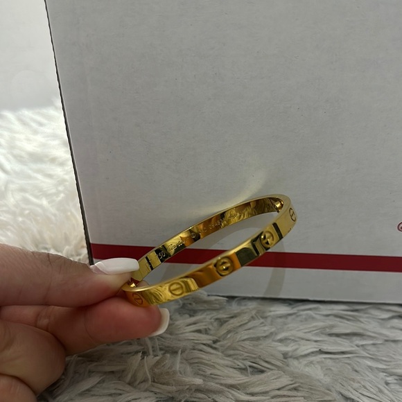 Gold Bangle Bracelet with screws - Picture 2 of 2